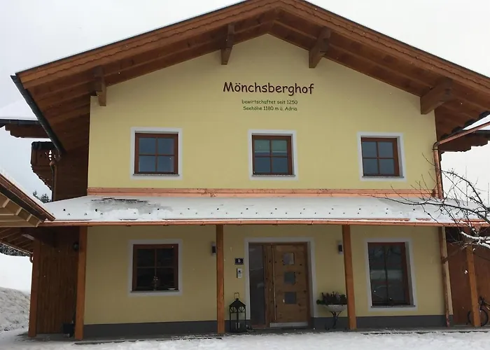 Gospodarstwo agroturystyczne Moenchsberghof *