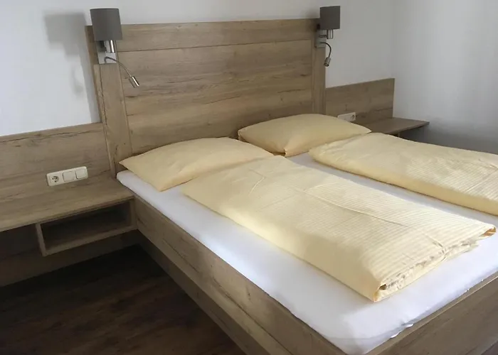 Moenchsberghof *
